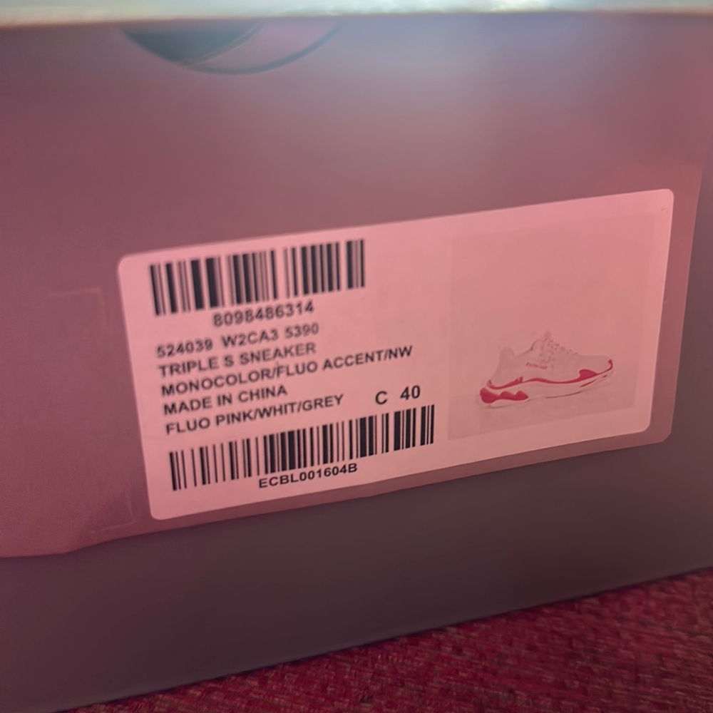 Balenciaga triple s pink and white - Picture 11 of 16